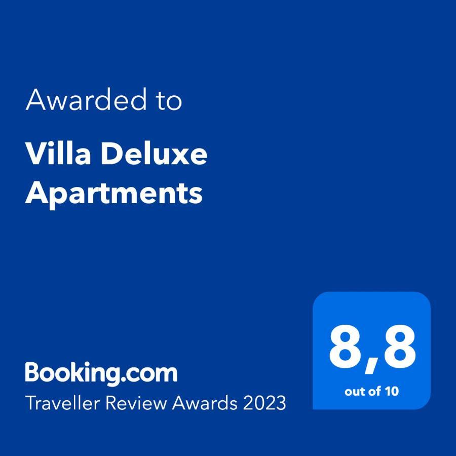 Villa Deluxe Apartments การ์โลวีวารี ภายนอก รูปภาพ